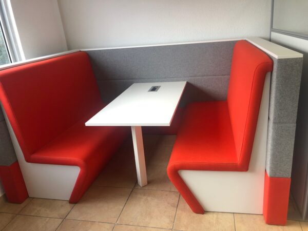 Alcôve de travail avec banquettes – Image 2