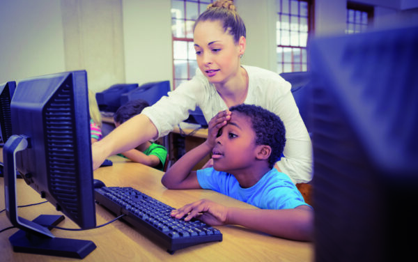 Table pliante et informatique maternelle - Bureau Service Carcassonne